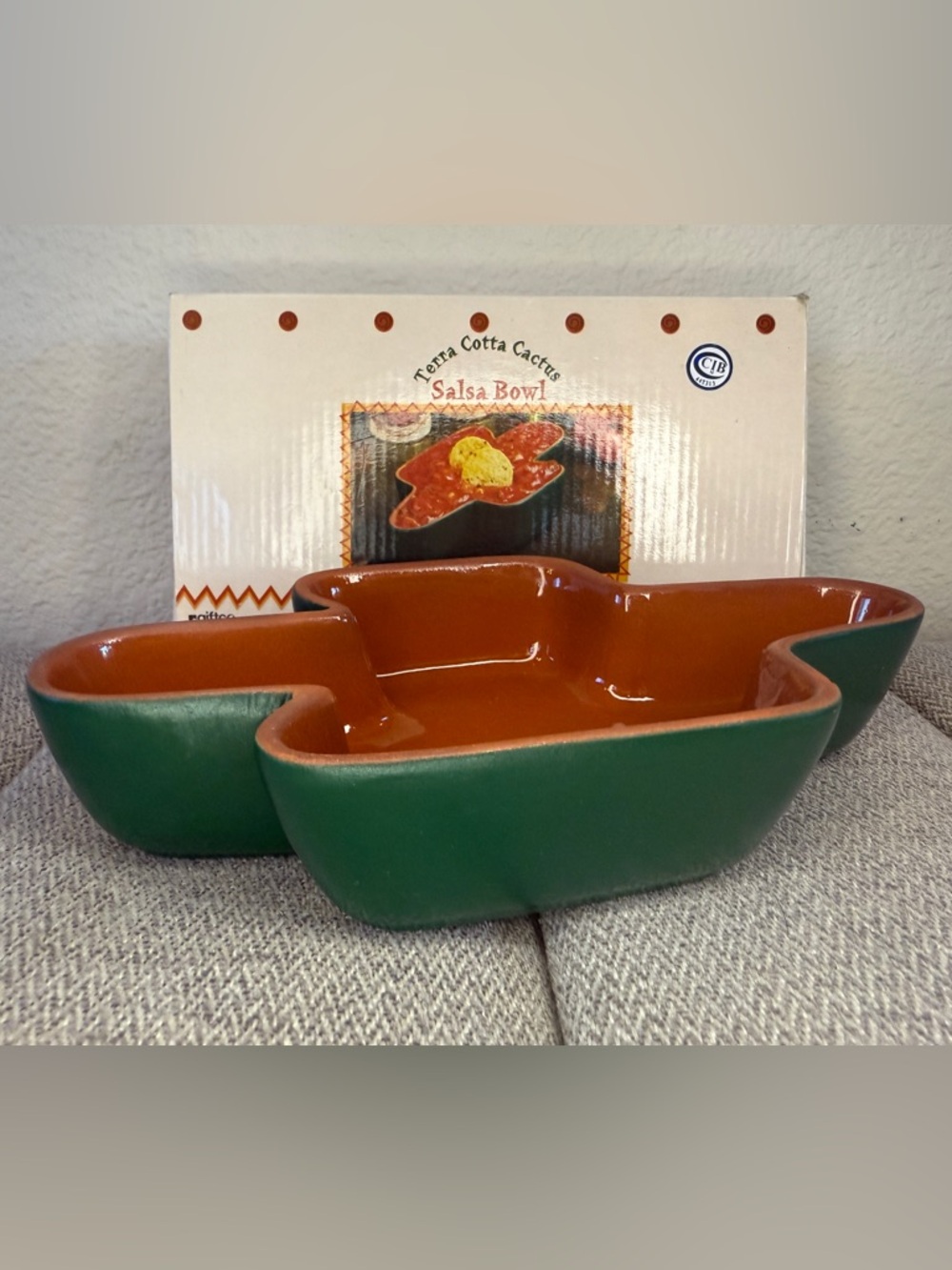 Salsa Bowl - Terra Cotta Cactus - Picture 16 of 16